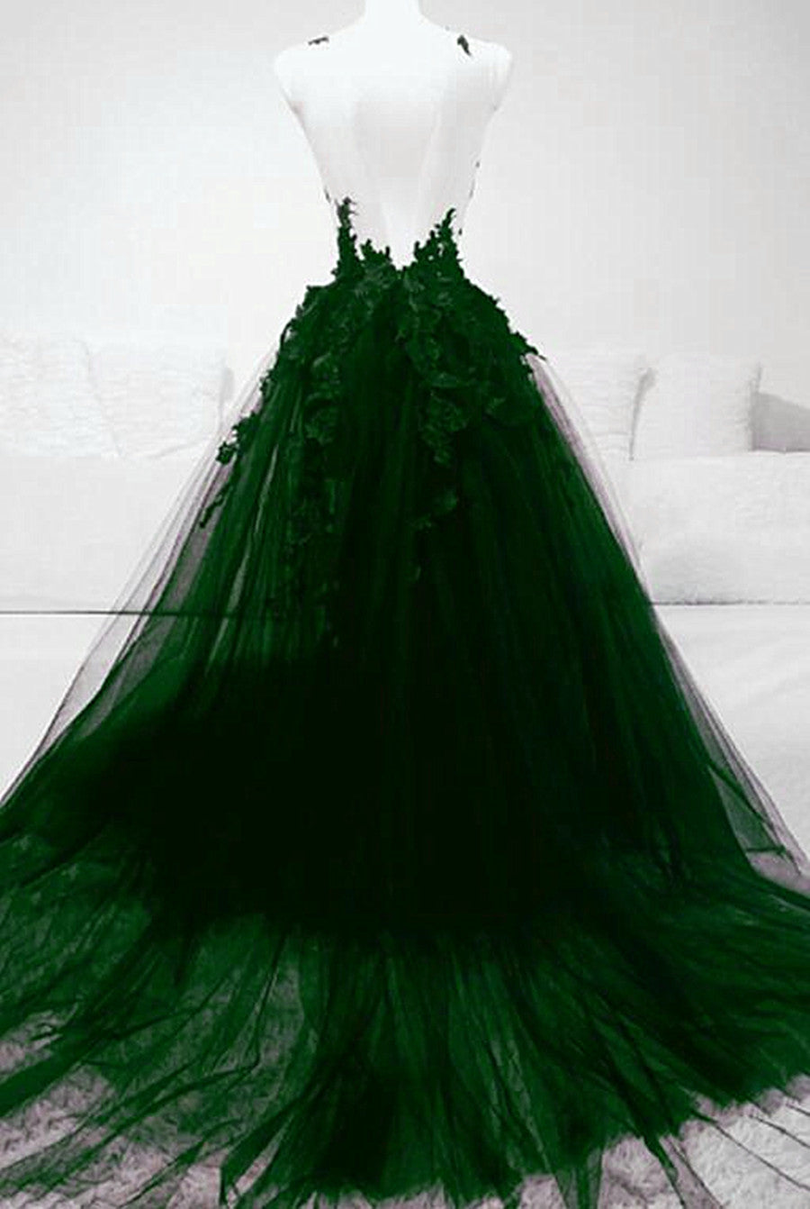 A line Green Tulle With Lace Deep Neckline Backless Prom Dress P1303