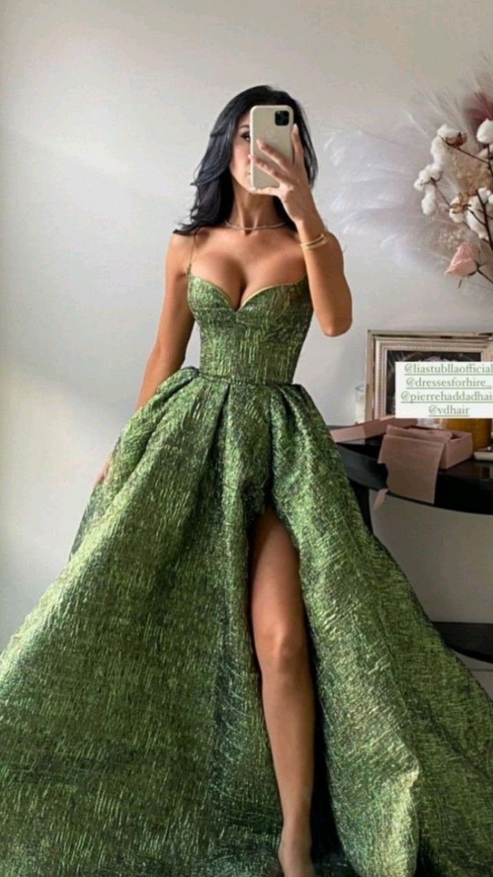 Sexy Ball Gown Prom Gown With Straps Green Lace Prom Dress For Teens P1850