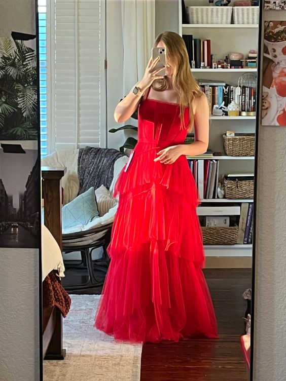 Ball Gown Tiered Red Prom Dresses Straps Neckline Formal Dress P1904