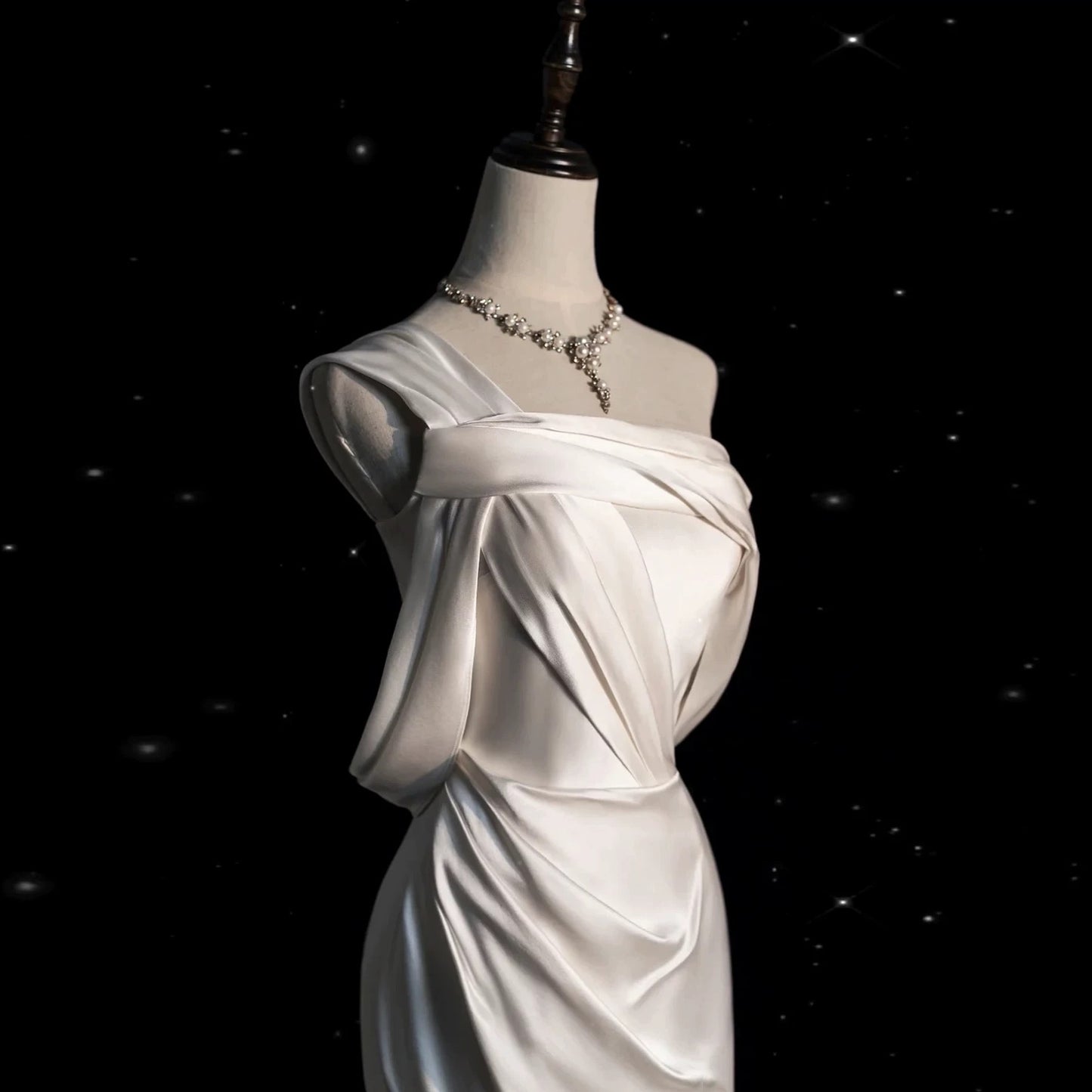 Vintage Mermaid One Shoulder Long White Satin Wedding Dresses P1972