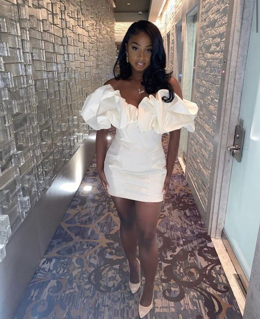 Sexy Sheath Off The Shoulder White Short Homecoming Dress P2251