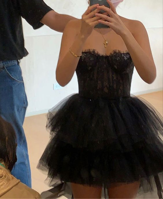 Simple A-Line Black Tulle Multi-Layered Homecoming Dress P2292