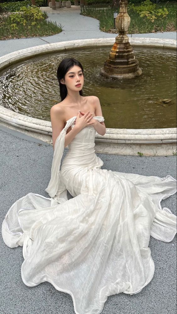 Vintage Mermaid Sleeveless White Wedding Dresses P886