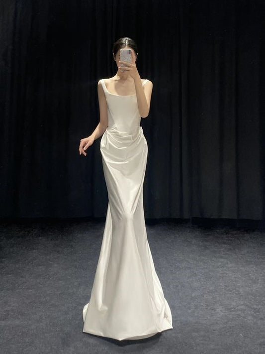 Vintage Mermaid Straps Sleeveless Satin Ivory Wedding Dresses P929