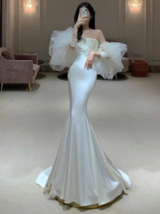 Vintage Mermaid Strapless Sleeveless Satin Wedding Dresses P934