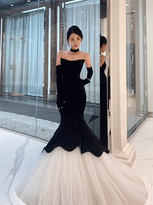 Luxury Mermaid Velvet Evening Dress Black Long Prom Dress With Gloves P558