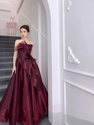 Simple Ball Gown Strapless Organza Burgundy Long Prom Dress P565