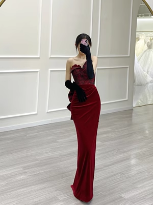 Sexy Mermaid Sweetheart Velvet Burgundy Long Prom Dress P568