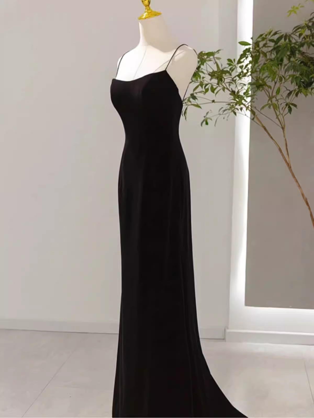 Mermaid Straps Black Velvet Long Prom Dresses P1013