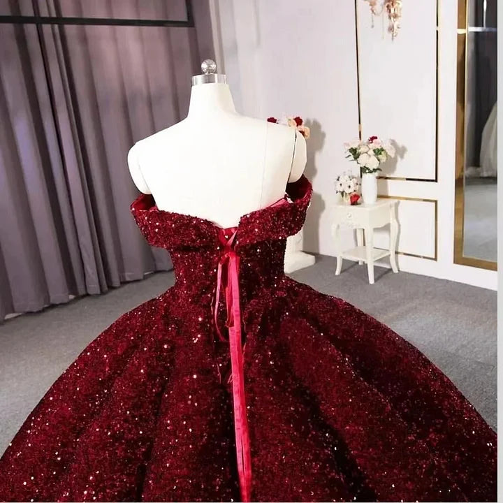 Luxurious Burgundy Ball Gown Off-The-Shoulder Ruffles Prom Dress 22th Birthday Outfits P803