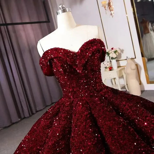 Luxurious Burgundy Ball Gown Off-The-Shoulder Ruffles Prom Dress 22th Birthday Outfits P803