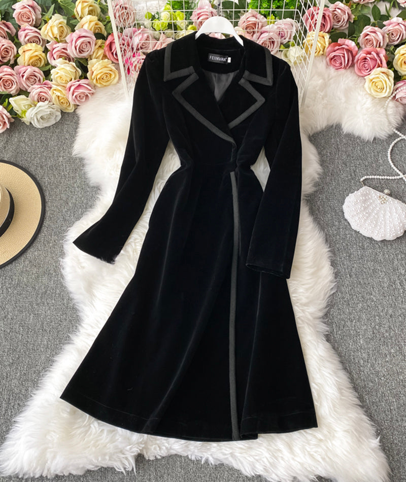 Elegant Velvet Long Coat Dress P300