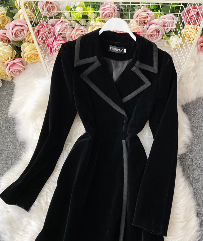 Elegant Velvet Long Coat Dress P300